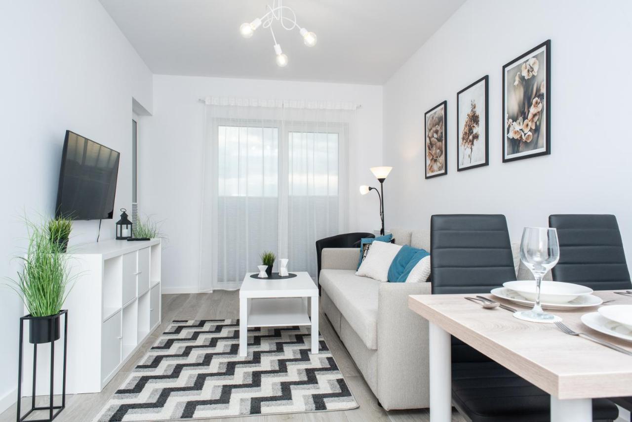 Apartament Sea Holiday Kolobrzeg Ngoại thất bức ảnh